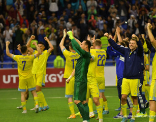 Фото со второй сенсационной победы Казахстана над Словакией в Лиге наций ?>