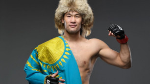 Вернувшийся Джонс и чемпионка из Кыргызстана. Кто выступит в одном карде UFC с Рахмоновым?