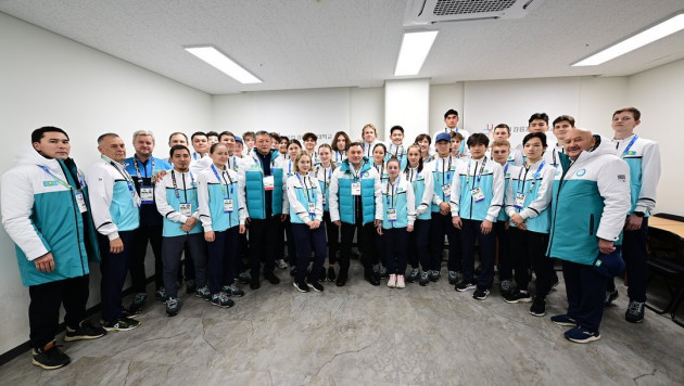 Министр спорта встретился со сборной Казахстана перед стартом юношеской Олимпиады