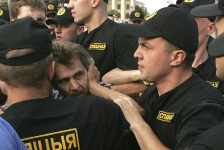 В Минске разогнали демонстрацию против ввода российских войск