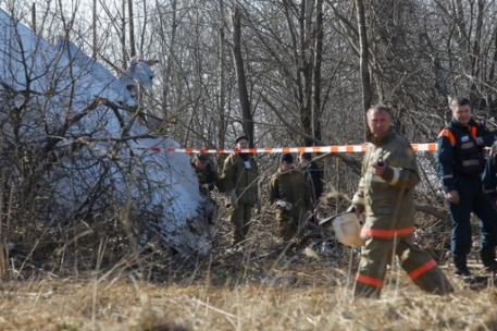 В кабине Ту-154 Качиньского находился главком ВВС Польши