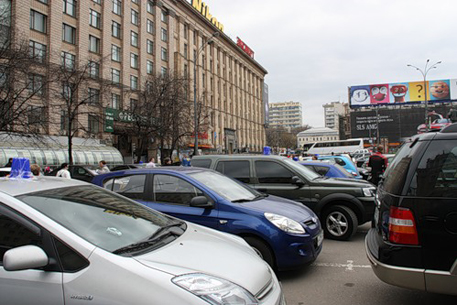 Задержанных участников акции "синих ведерок" отпустили