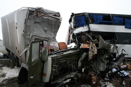 Владелец попавшего в ДТП в Дагестане автобуса не имел лицензии