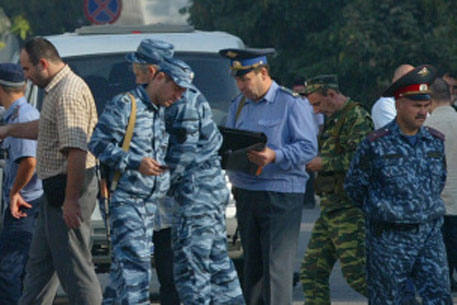 При взрыве в Грозном шесть человек получили ранения