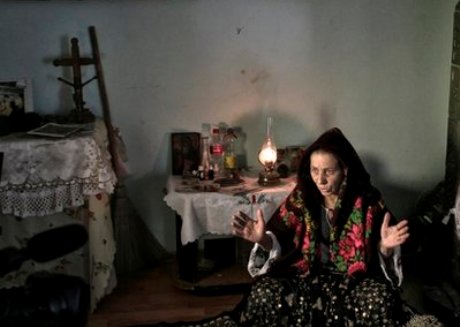 Ведьмы прокляли правительство Румынии за налоги