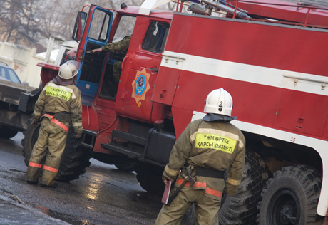 В Алматы при пожаре погибли двое детей