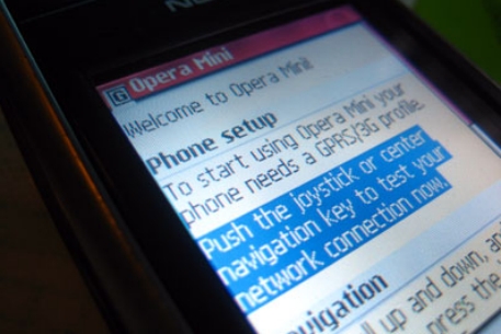 Opera покажет версию браузера Opera Mini для iPhone