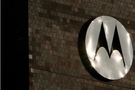 Motorola решила "отобрать" у Apple патенты на iPhone