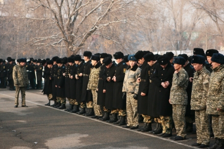 На срочную службу в армию РК призовут шесть тысяч человек