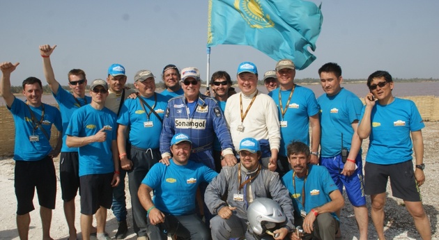 Награждение команд на ралли-рейде Africa Eco Race-2013