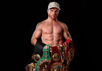 ©instagram.com/canelo/