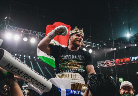 ©instagram.com/canelo/