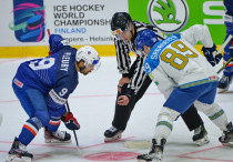 ©icehockey.kz