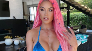 ©instagram.com/natalieevamarie/