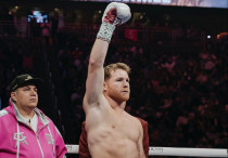 ©twitter.com/Canelo