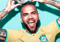 ©instagram.com/danialves/