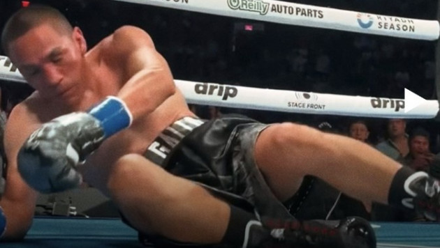 Драмой с нокаутом завершился главный бой за титул чемпиона в боксе