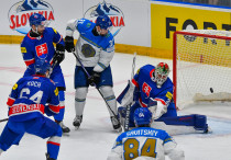 ©icehockey.kz