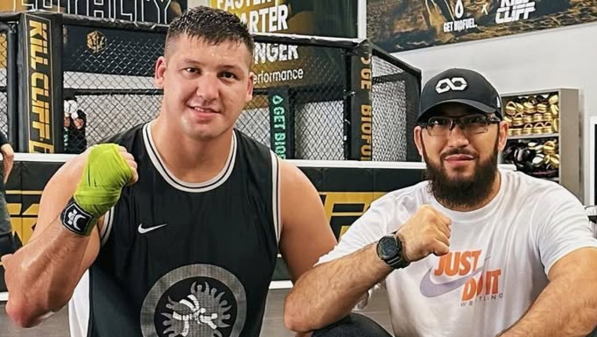 Шокировавший Дану Уайта казах по полной готовится к дебюту в UFC. Покажет свою лучшую форму?