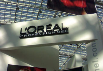 L'Oreal подала в суд на eBay за продажу  товаров 